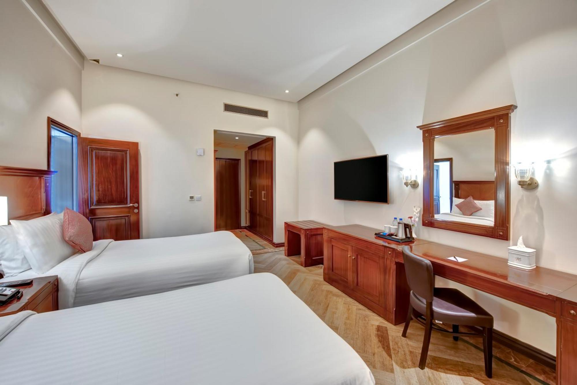 Pearl Continental Hotel Malam Jabba Exterior photo