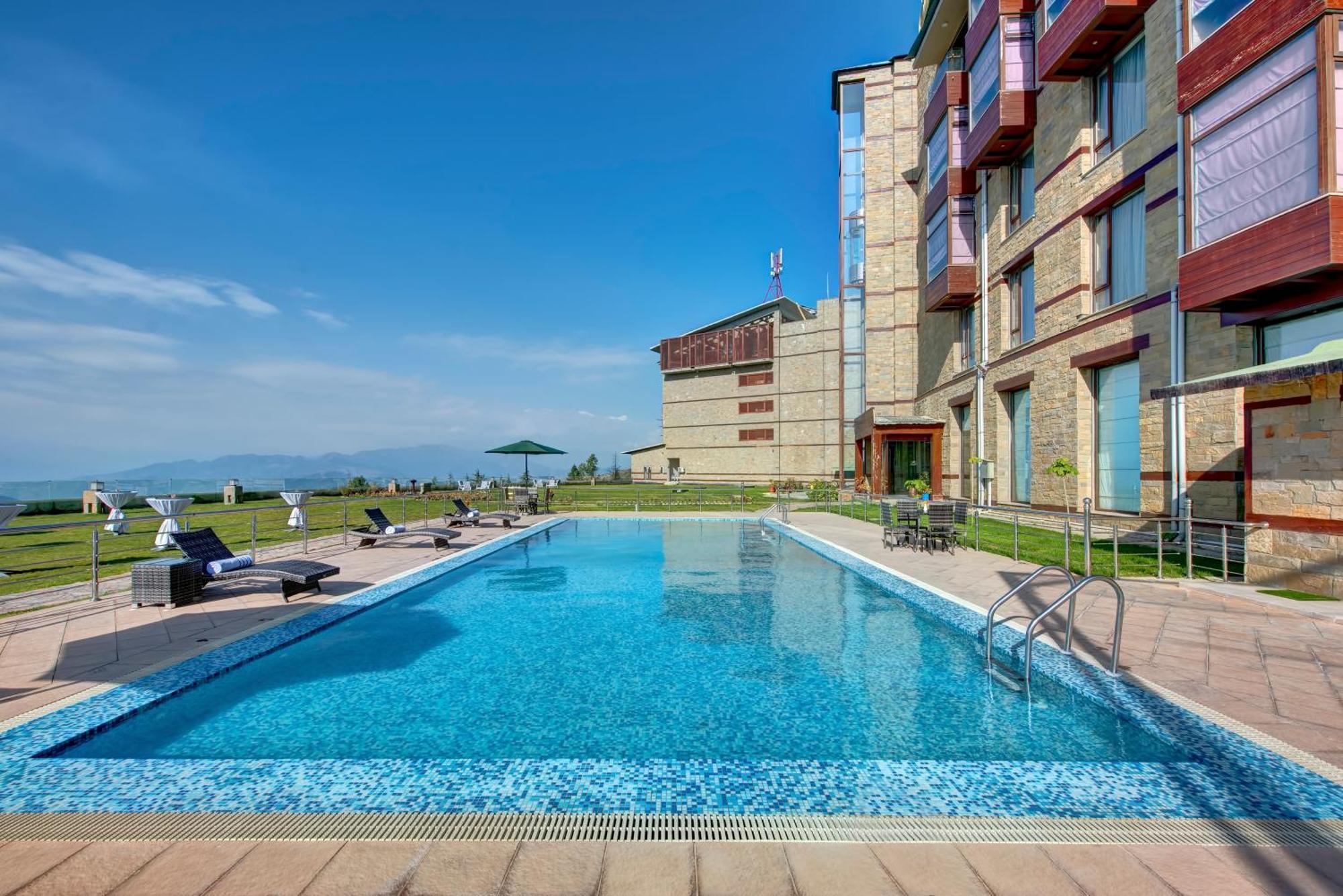 Pearl Continental Hotel Malam Jabba Exterior photo