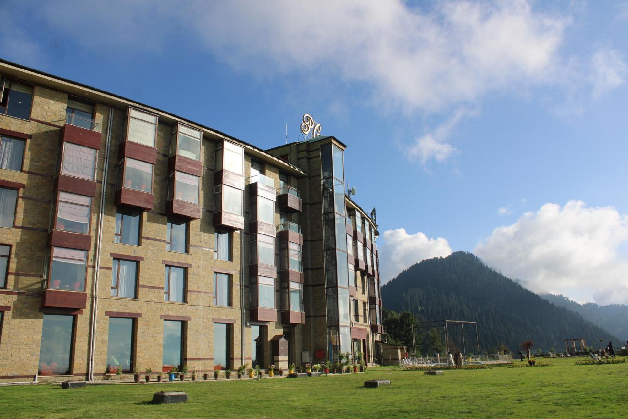 Pearl Continental Hotel Malam Jabba Exterior photo